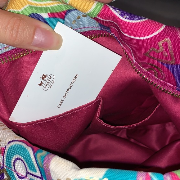 Coach Poppy Pop C Graffiti Shoulder bag - Picture 9 of 14